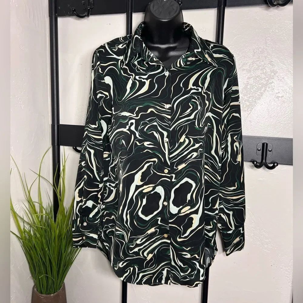 Nasty Gal Black and Green Marbled Swirl long sleeve Oversized Size Small